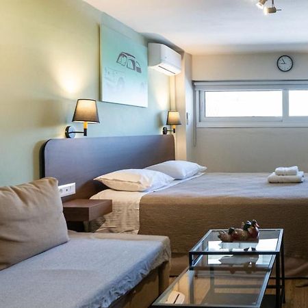 Pol'S Studio, Kalamata Mediterranean Apartments Buitenkant foto